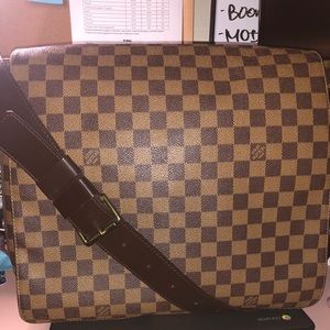 Louis Vuitton Bastille Damier Ebene Messenger Bag